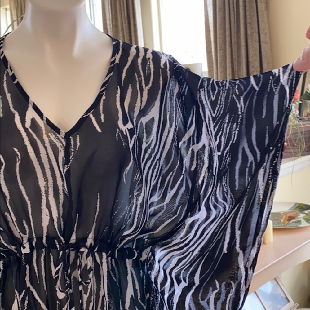 Sheer Zebra Print Top Medium - Picture 2 of 4